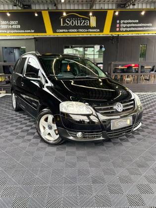 VOLKSWAGEN SPACEFOX 1.6 MI COMFORTLINE 8V FLEX 4P MANUAL VOLKSWAGEN SPACEFOX 1.6 MI COMFORTLINE 8V FLEX 4P MANUAL